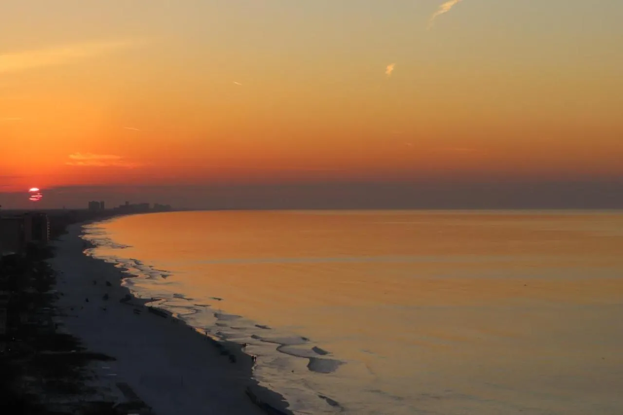 Apartment Just Updated - Beachfront Ocean View, 19Th Floor Destin United States